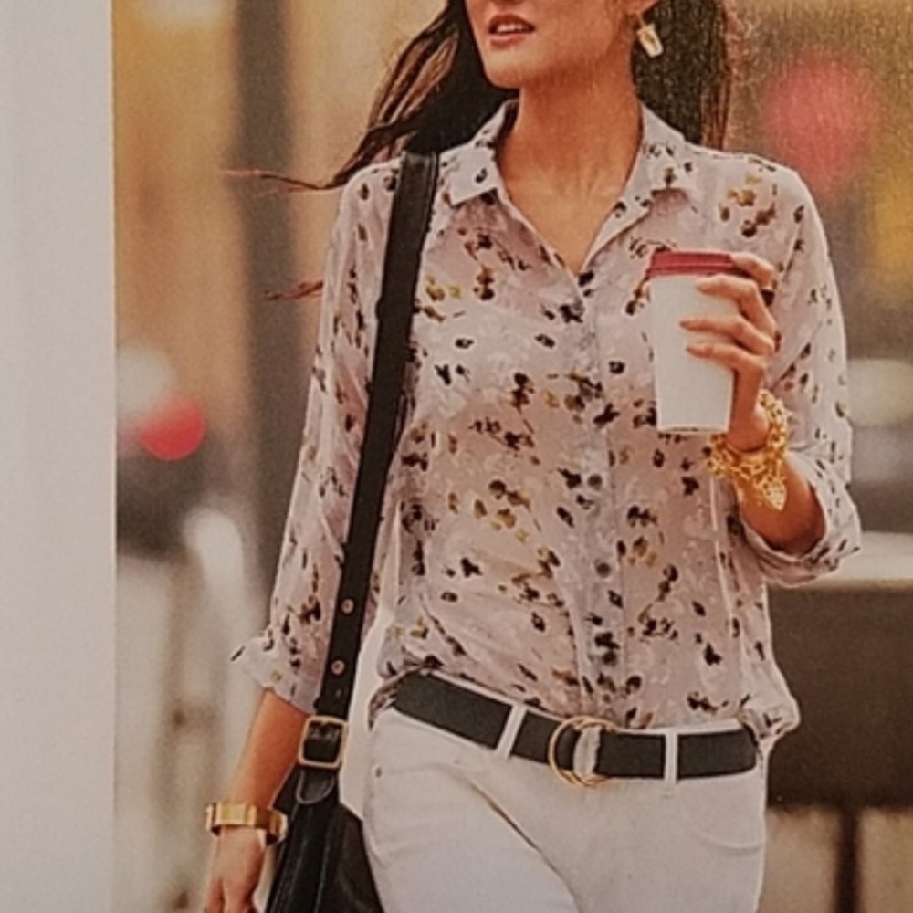 Cabi Gray Matinee Collard Long Sleeve Floral Button Down Top M